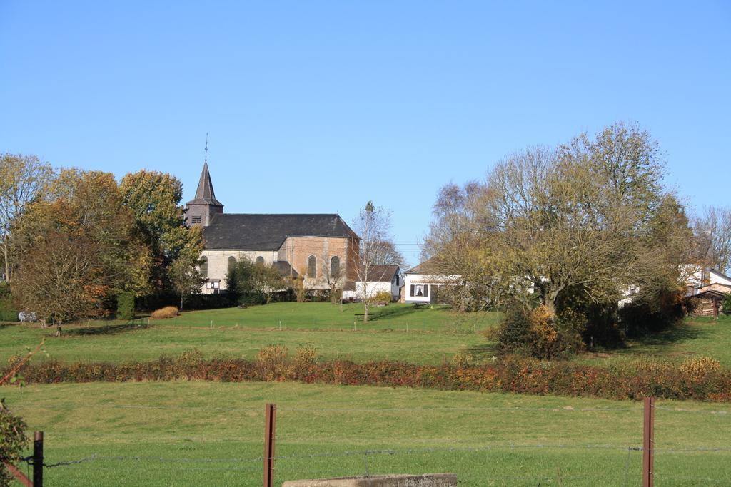 A L'Ombre Du Clocher Montbliart Kültér fotó